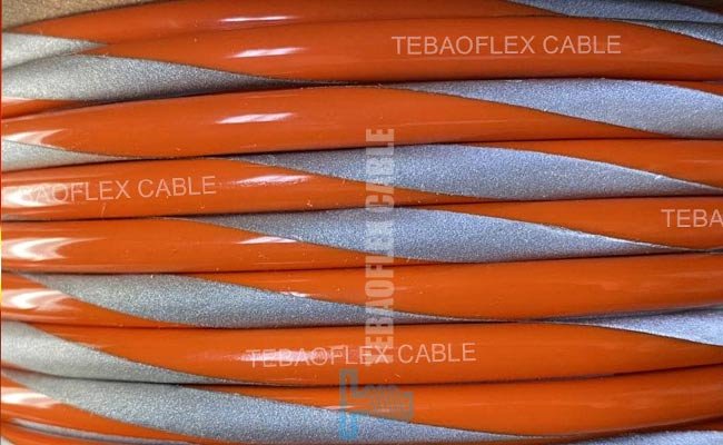 08.Glowing-ReflectivTPU-Mining-Cable